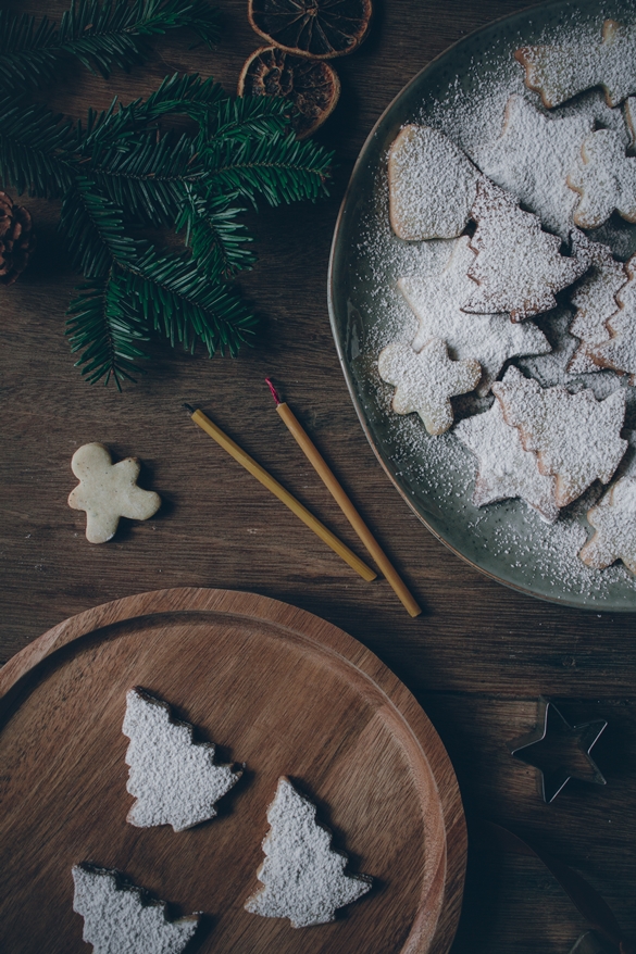 Earl Grey Christmas Cookies - The hungry apron